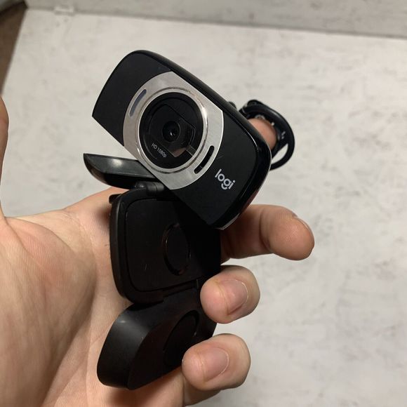 Logitech HD 1080p Webcam V-U0027 Great Picture Tested Works Really Well! - Picture 6 of 10